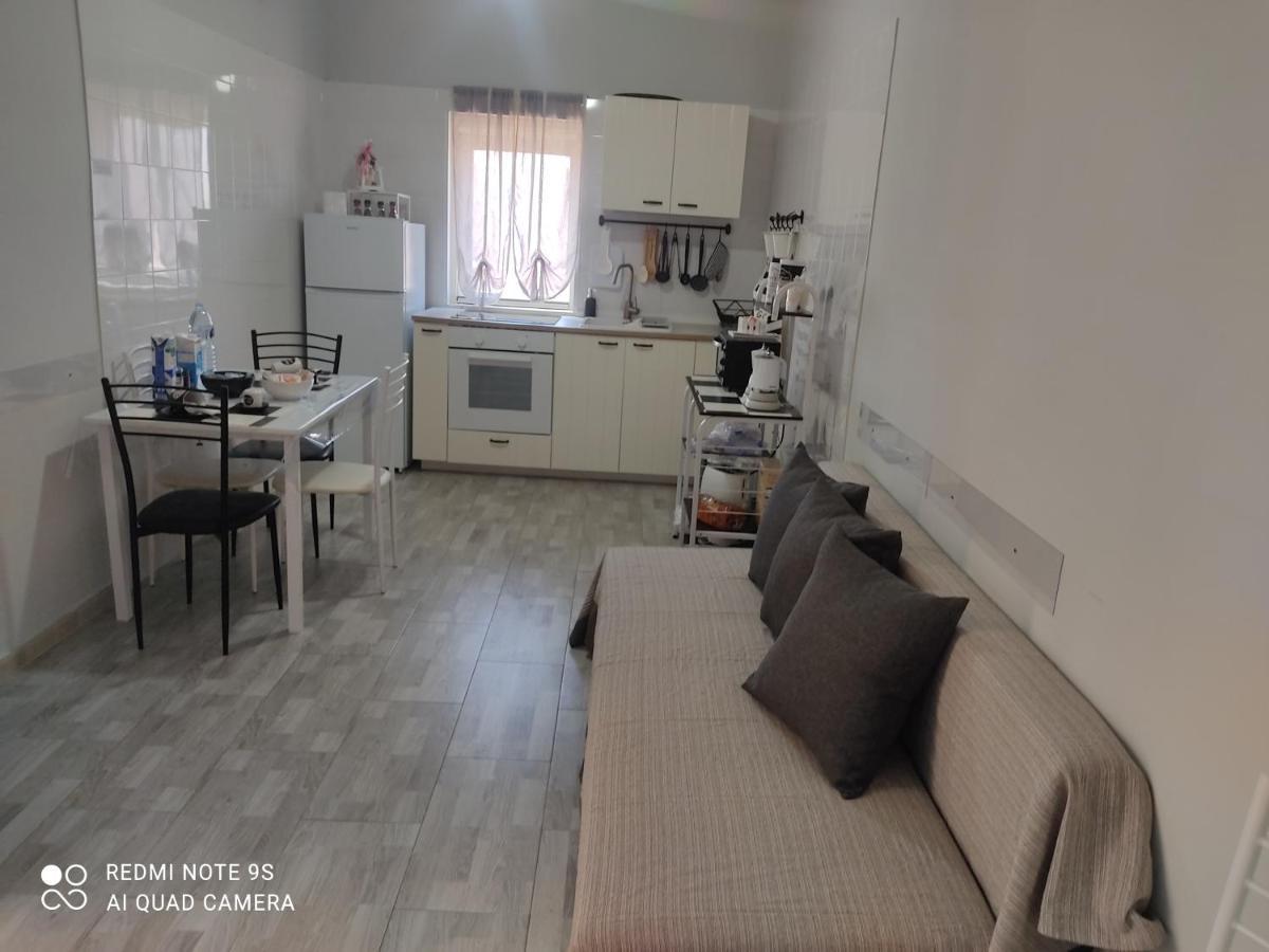 Scacco Matto Holiday House Таранто Екстериор снимка